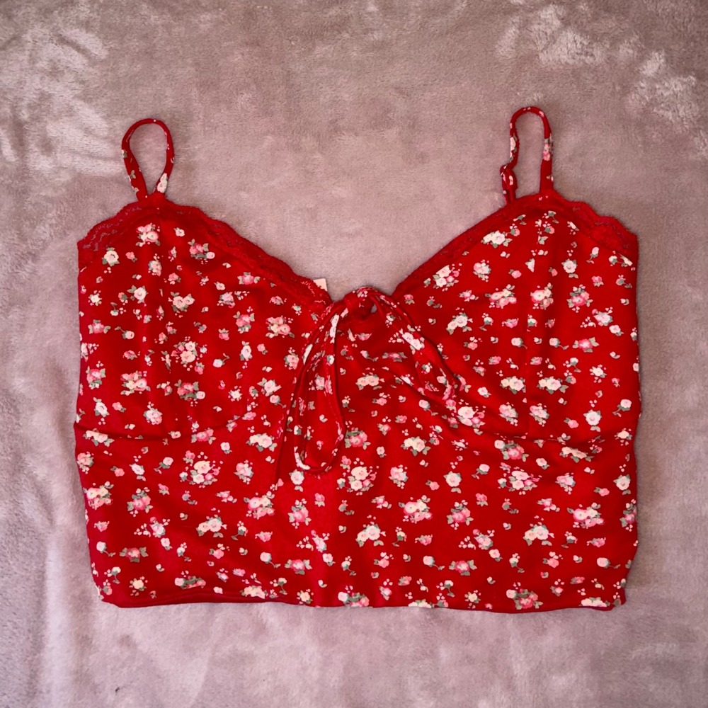 Tiger Mist Red Floral Antares Top and Bells Skirt Two Piece Set Small NWT - Picture 2 of 6